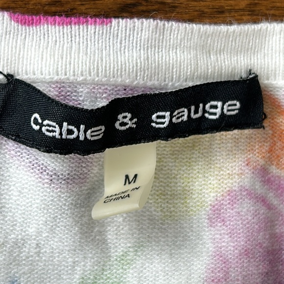 Cable & Gauge floral button up top M - Picture 5 of 14